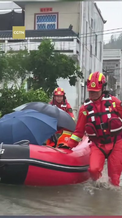 Typhoon Noul hits Guangdong, over 800,000 evacuated