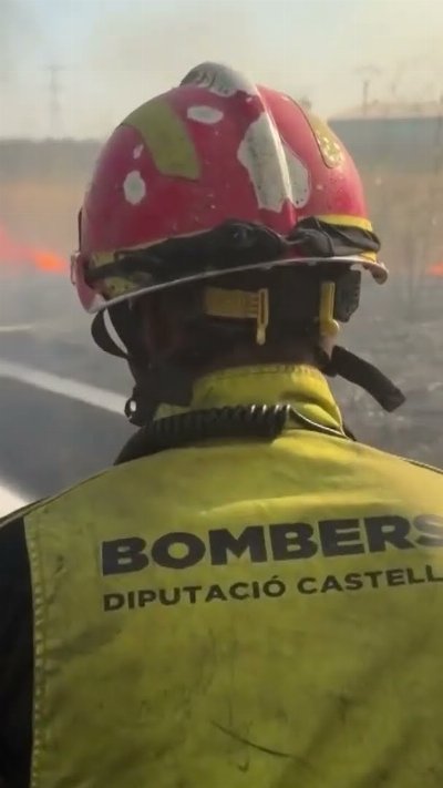 Raging wildfires force evacuations across Spain