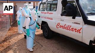Doctors say Ebola spreading too fast to contain, call for international help