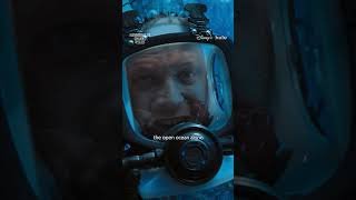 Bertie Gregory meets the world's largest ray species #HammerheadSharksUpClose