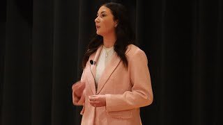 Living in synch  | Kelsey Logan | TEDxBentleyU