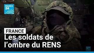 Camouflage, brouillage, observation : au cœur d’un entraînement du RENS • FRANCE 24