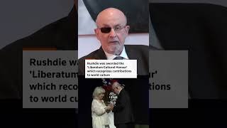 Salman Rushdie urges a fight for freedom of speech