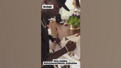 El nuevo look de Vinicius que está dando que hablar