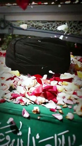 Final Farewell to Leader: