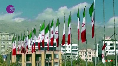 US, Iran signal possibility for both talks and strikes as tensions persist