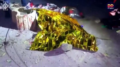 Al menos dos muertos y 10 heridos en un ataque ruso contra Odesa, según las autoridades locales