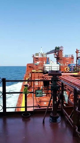 Crude Oil Surge Impact on Indian Stock Market | Stocks to Buy & Avoid | FinTech Abhishek