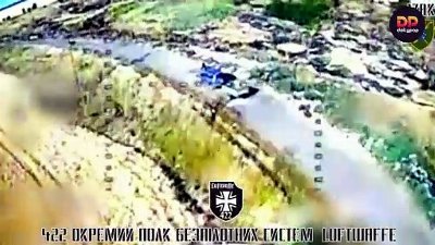 Video capta ataques incesantes de drones que aplastan a tropas rusas y sus líneas de suministro