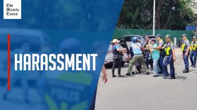 Police break up photographers covering anti-Asean Summit rally