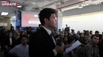 Media Sosial Perluas Demokrasi, Media Dituntut Tetap Akurat