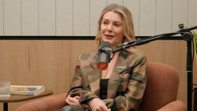 Soap star reveals teenage relationship with married man that left her pregnant