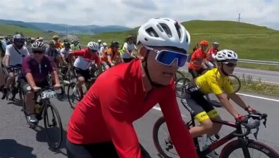Support swells for Turkish governor sacked after going viral for ‘unacceptable’ cycling lycra